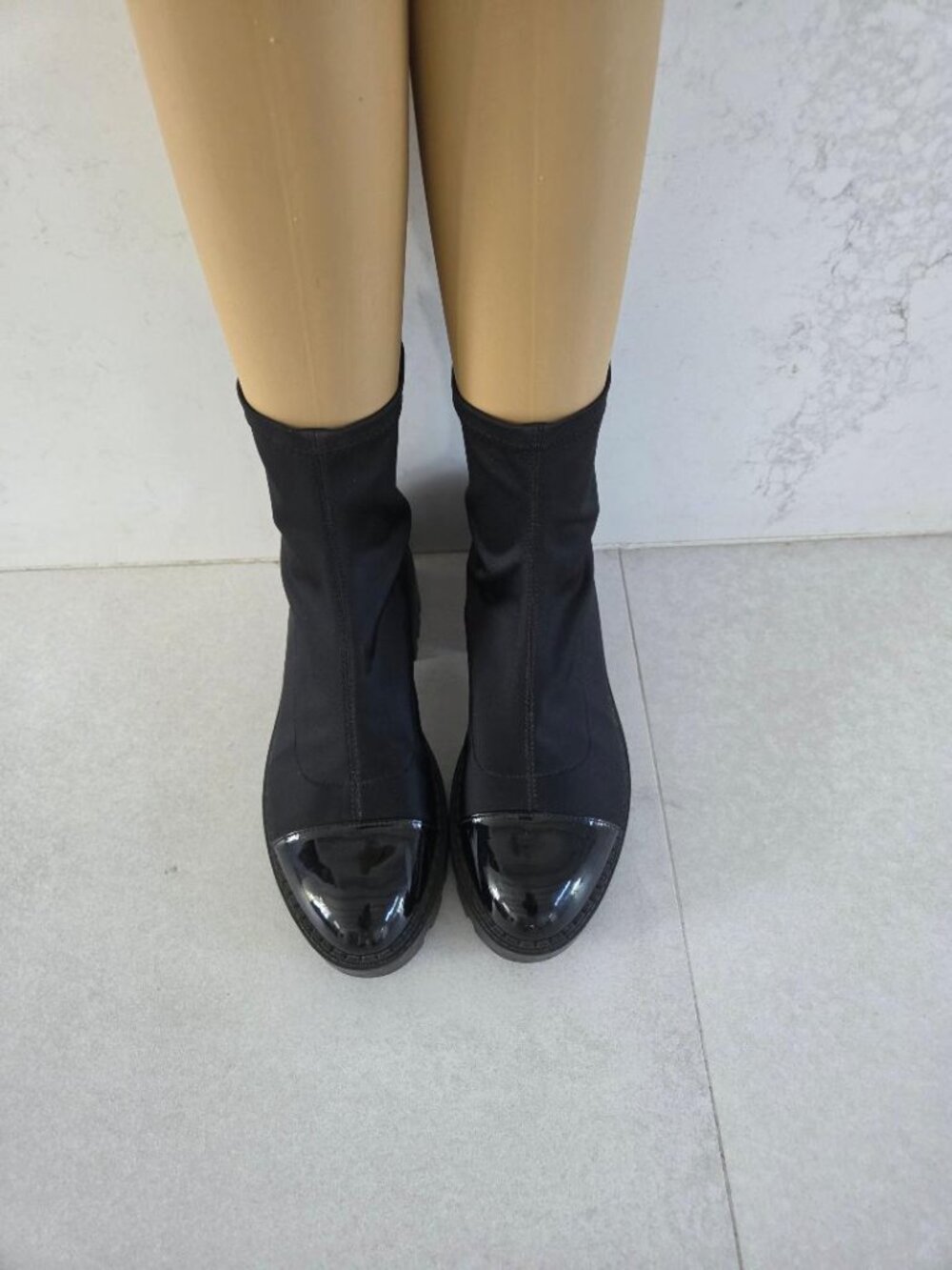 Zara Black Stretch Ankle Bootie with Patent Toe Cap  9/Eur 39 - Picture 8 of 14